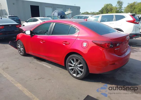 2018 Mazda Mazda3 Touring из США, поврежденный, VIN 3MZBN1V37JM172539